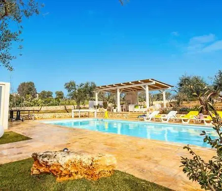 Βίλα Mediterranea Ostuni